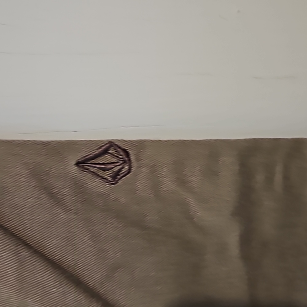 Volcom True to This khakis size 28 - Picture 6 of 10